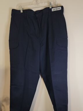 Classic Navy Cargo Pants for Men - Functional Everyday Wear